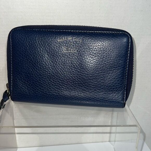 Authentic Gucci Pebbled Leather Wallet - Picture 1 of 9